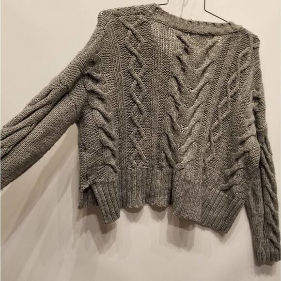 Cecico Silver Gray Chunky Cable Knit Sweater Oversized Size L - Picture 8 of 9
